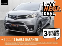 Bismutsilber metallic Gebraucht 2023 Toyota Proace Verso Plus Kombi | 36.950 € (Superpreis)