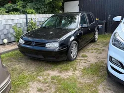 Schwarz Gebraucht 2000 VW Golf IV Kleinwagen | 1.050 € (Guter Preis)