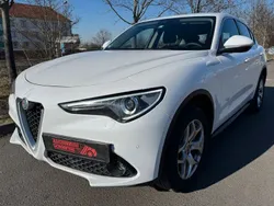 Colore esterno (bianco alfa, u Gebraucht 2019 Alfa Romeo Stelvio Lusso SUV | 24.400 € (Guter Preis)