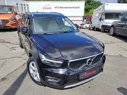 Schwarz Gebraucht 2019 Volvo XC40 Momentum SUV | 17.900 € (Etwas zu teuer)