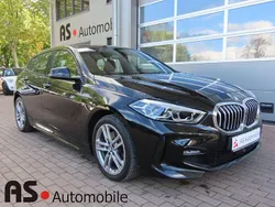 Saphirschwarz Gebraucht 2020 BMW 118 M Sport Kleinwagen | 25.990 € (Fairer Preis)