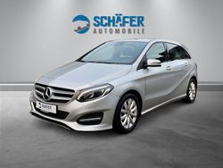 Silber Gebraucht 2016 Mercedes B180 Style Van / Kleinbus | 12.950 € (Fairer Preis)