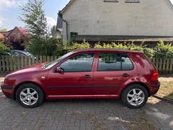 Rot Gebraucht 2000 VW Golf IV Kleinwagen | 2.350 € (Fairer Preis)