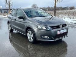 Grau Gebraucht 2012 VW Polo Limousine | 5.980 € (Fairer Preis)