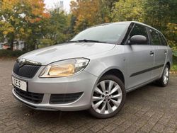 Silber Gebraucht 2011 Skoda Fabia Cool Edition Kleinwagen | 3.999 € (Fairer Preis)