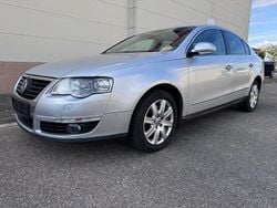 Silber Gebraucht 2008 VW Passat Comfortline Limousine | 2.999 € (Guter Preis)