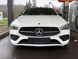 Weiß Gebraucht 2019 Mercedes CLA220 Shooting Brake Kombi | 22.999 € (Guter Preis)