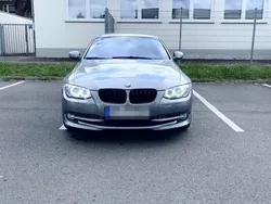 Grau Gebraucht 2011 BMW 320 Sport Line Coupé | 11.800 € (Etwas zu teuer)