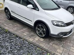 Weiß Gebraucht 2013 VW Golf VII Kleinwagen | 7.900 € (Guter Preis)
