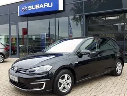 Schwarz Gebraucht 2017 VW e-Golf Kleinwagen | 13.990 € (Fairer Preis)