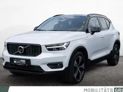 Crystal weiss Gebraucht 2022 Volvo XC40 R-Design SUV | 29.890 € (Guter Preis)