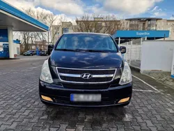 Schwarz Gebraucht 2008 Hyundai H-1 Van / Kleinbus | 5.900 €
