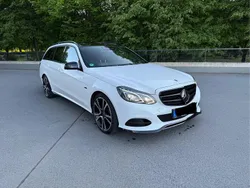 Weiß Gebraucht 2016 Mercedes E300 Edition Limousine | 22.999 € (Etwas zu teuer)