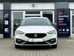 ´candy´ weiss Gebraucht 2022 Seat Leon FR-Line Kombi | 18.750 € (Guter Preis)