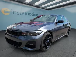 Grau Gebraucht 2021 BMW 330 M Sport Limousine | 41.999 € (Fairer Preis)