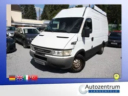 Weiß Gebraucht 2005 Iveco Daily Van / Kleinbus | 2.450 € (Superpreis)
