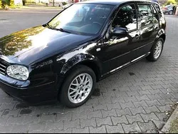 Schwarz Gebraucht 2003 VW Golf IV Kleinwagen | 1.850 € (Etwas zu teuer)