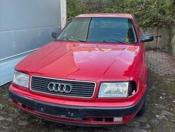 Rot Gebraucht 1994 Audi 100 Kombi | 1.199 €