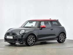 Grau Gebraucht 2024 Mini John Cooper Works Kleinwagen | 32.383 € (Etwas zu teuer)