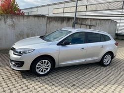 Silber Gebraucht 2015 Renault Mégane GrandTour LIMITED Kombi | 12.000 € (Teuer)