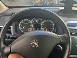 Silber Gebraucht 2004 Peugeot 307 Kombi | 1.500 €
