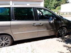 Grün Gebraucht 2008 Lancia Phedra Van / Kleinbus | 3.900 €