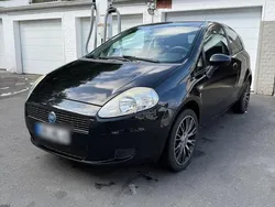 Schwarz Gebraucht 2007 Fiat Grande Punto Kleinwagen | 1.750 € (Fairer Preis)