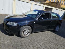 Schwarz Gebraucht 2005 Audi A3 Attraction Limousine | 4.300 € (Fairer Preis)