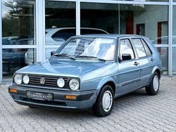 Blau Gebraucht 1990 VW Golf II Limousine | 8.300 €