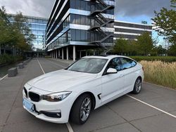 Weiß Gebraucht 2014 BMW 320 Gran Turismo Sport Line Limousine | 8.888 € (Fairer Preis)