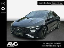 Lack kosmosschwarz Gebraucht 2024 Mercedes CLA220 AMG Limousine | 41.990 € (Etwas zu teuer)