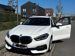 Weiß Gebraucht 2020 BMW 116 Advantage Kleinwagen | 15.600 € (Fairer Preis)