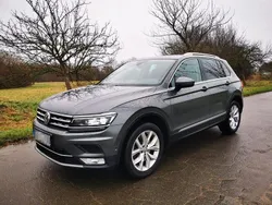 Grau Gebraucht 2016 VW Tiguan Comfortline SUV | 18.000 € (Fairer Preis)