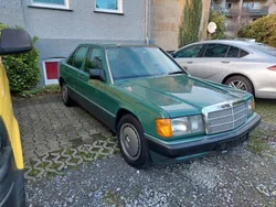 Grün Gebraucht 1990 Mercedes 190 Limousine | 6.450 €