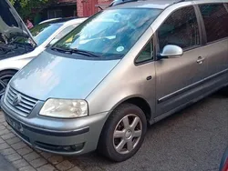 Andere außenfarben Gebraucht 2005 VW Sharan Van / Kleinbus | 1.100 €