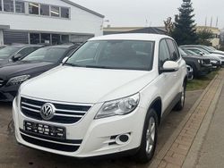 Weiß Gebraucht 2010 VW Tiguan Trendline SUV | 11.999 € (Fairer Preis)