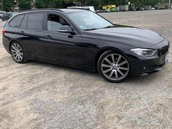 Schwarz Gebraucht 2013 BMW 318 Luxury Line Kombi | 10.500 € (Etwas zu teuer)