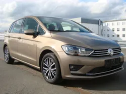 Gold Gebraucht 2016 VW Golf VII Allstar Limousine | 12.999 € (Guter Preis)