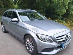 Grau Gebraucht 2014 Mercedes 220 Kombi | 12.000 €