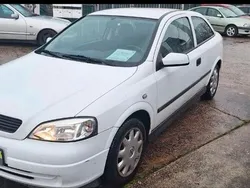 Weiß Gebraucht 1999 Opel Astra Coupé | 2.000 € (Fairer Preis)
