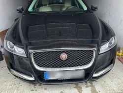 Gebraucht 2017 Jaguar XF Limousine | 6.999 €