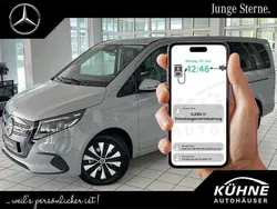 Grau Gebraucht 2024 Mercedes EQV300 Van / Kleinbus | 57.950 € (Teuer)