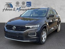Braun Gebraucht 2018 VW T-Roc Style SUV | 12.490 € (Guter Preis)