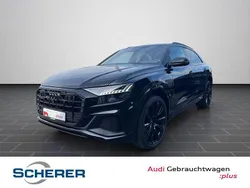 Mythosschwarz metallic Gebraucht 2023 Audi Q8 S-Line SUV | 77.880 € (Superpreis)