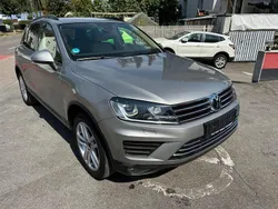 Silber Gebraucht 2016 VW Touareg Terrain Tech SUV | 18.990 € (Superpreis)
