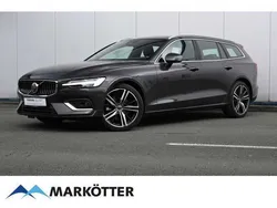 Grau Gebraucht 2023 Volvo V60 Plus Kombi | 42.895 € (Etwas zu teuer)