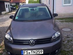 Gebraucht 2010 VW Golf Plus Cross Comfortline Van / Kleinbus | 6.580 € (Fairer Preis)