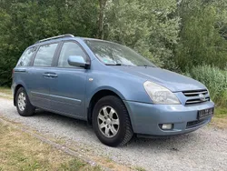 Crystal blue Gebraucht 2006 Kia Carnival 2 Van / Kleinbus | 2.490 € (Guter Preis)