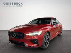 Fusion red / metallic Gebraucht 2023 Volvo S60 Ultimate Limousine | 43.920 € (Teuer)