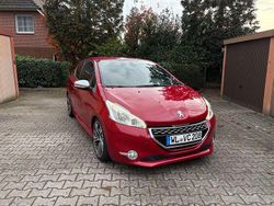Rot Gebraucht 2013 Peugeot 208 GTi Kleinwagen | 7.500 € (Guter Preis)